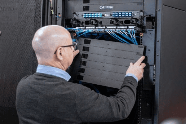 Server Rack vs. Network Rack: What’s the Difference?
